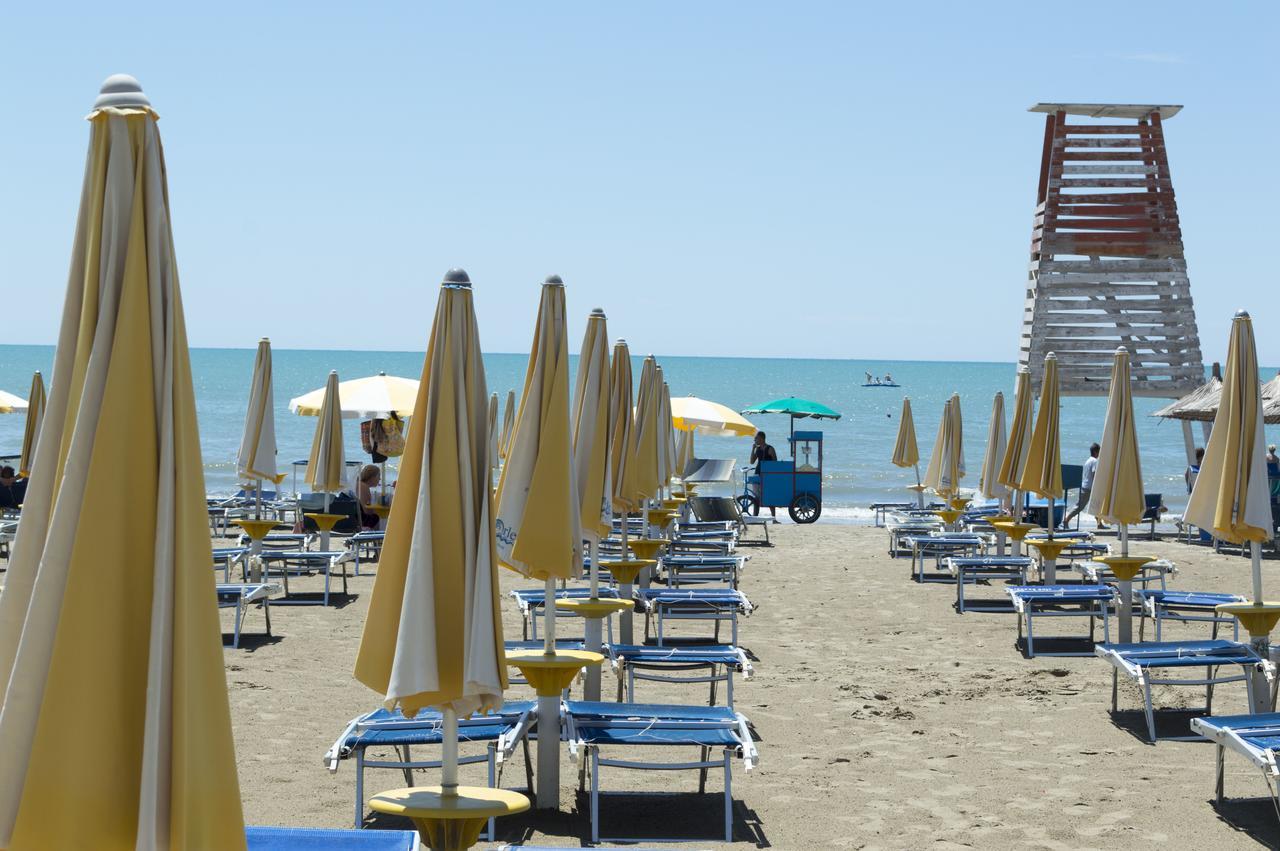 Hotel Riviera Durrës Exterior foto